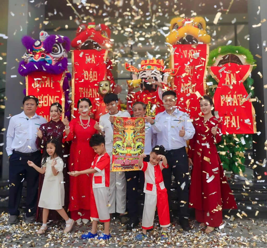 TƯNG BỪNG KHAI TRƯƠNG 2026 - CÔNG TY TNHH THUỐC THÚ Y Á CHÂU 643329704 1505706484503630 491980699890383644 n